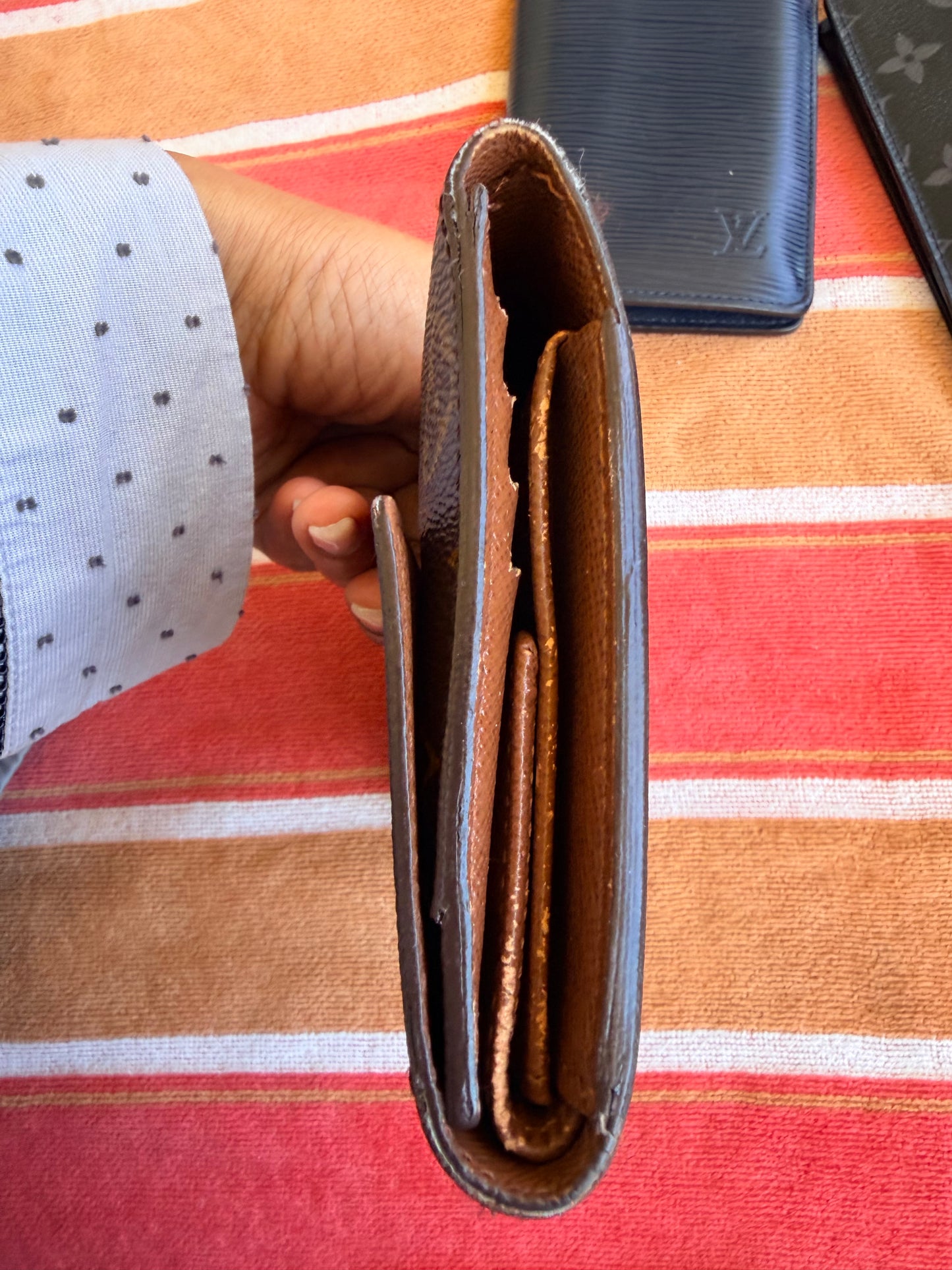 Louis Vuitton Sarah in Monogram