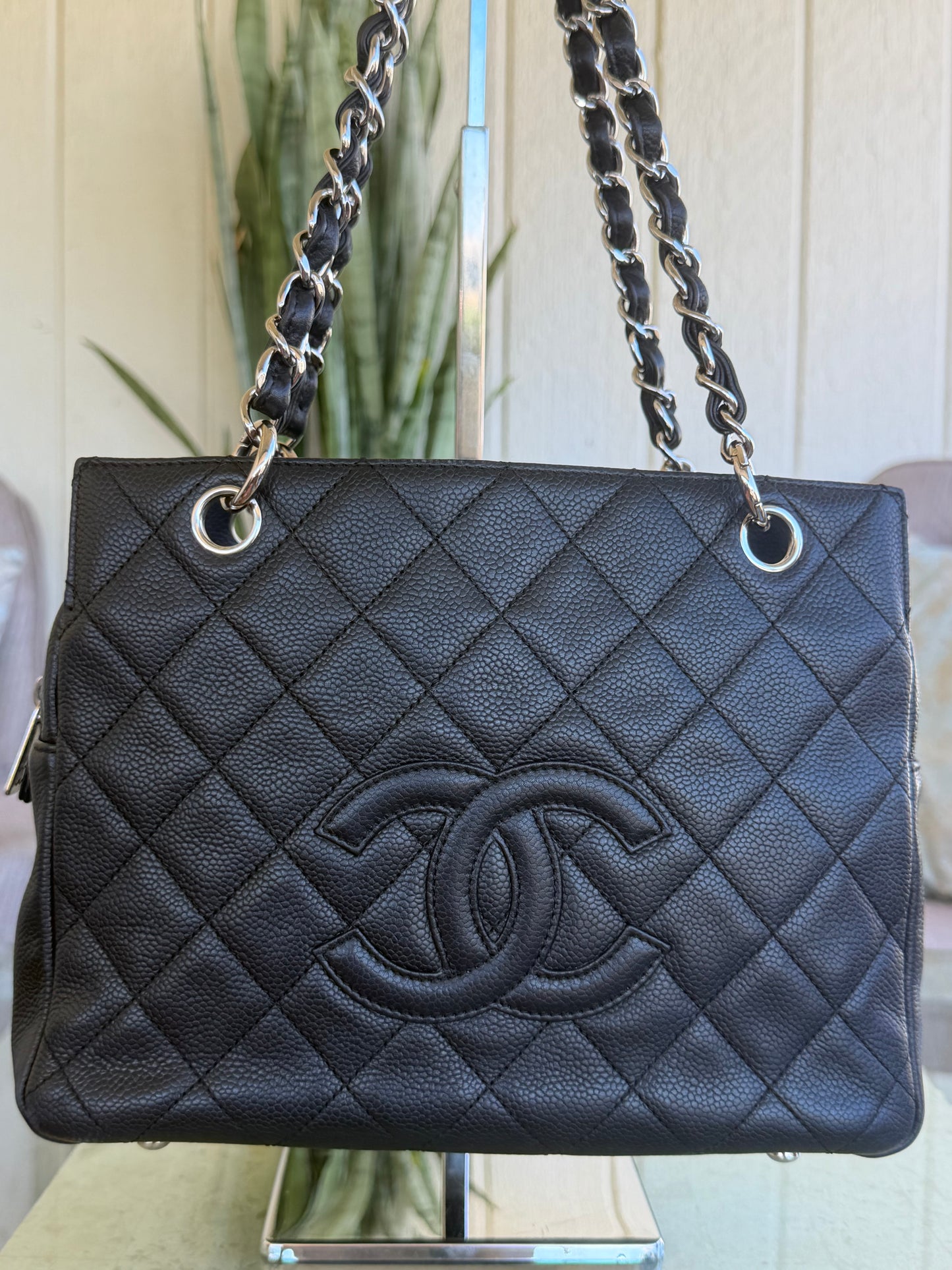 Chanel CC Petite Shopper Tote
