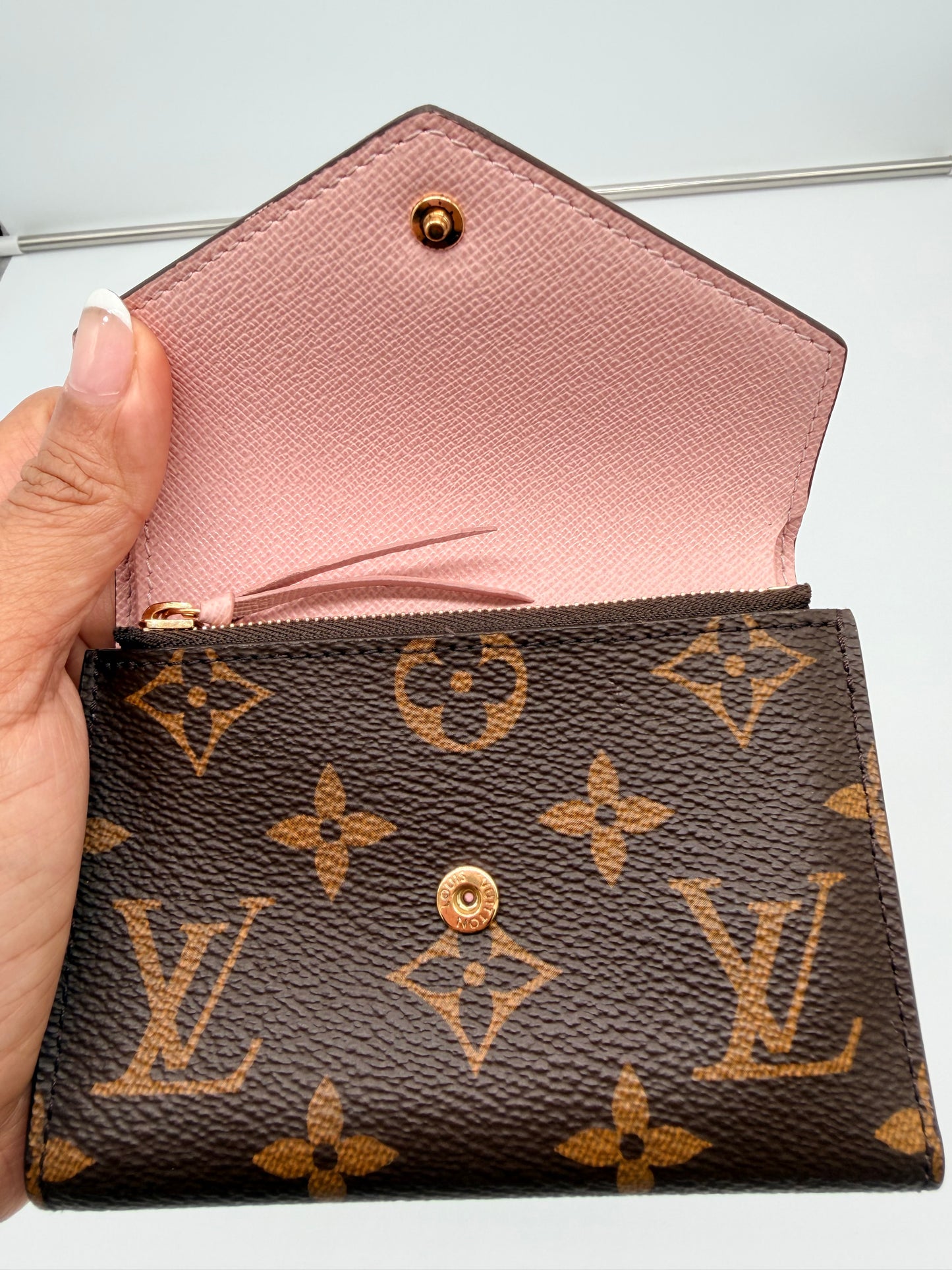 Louis Vuitton Victorine wallet