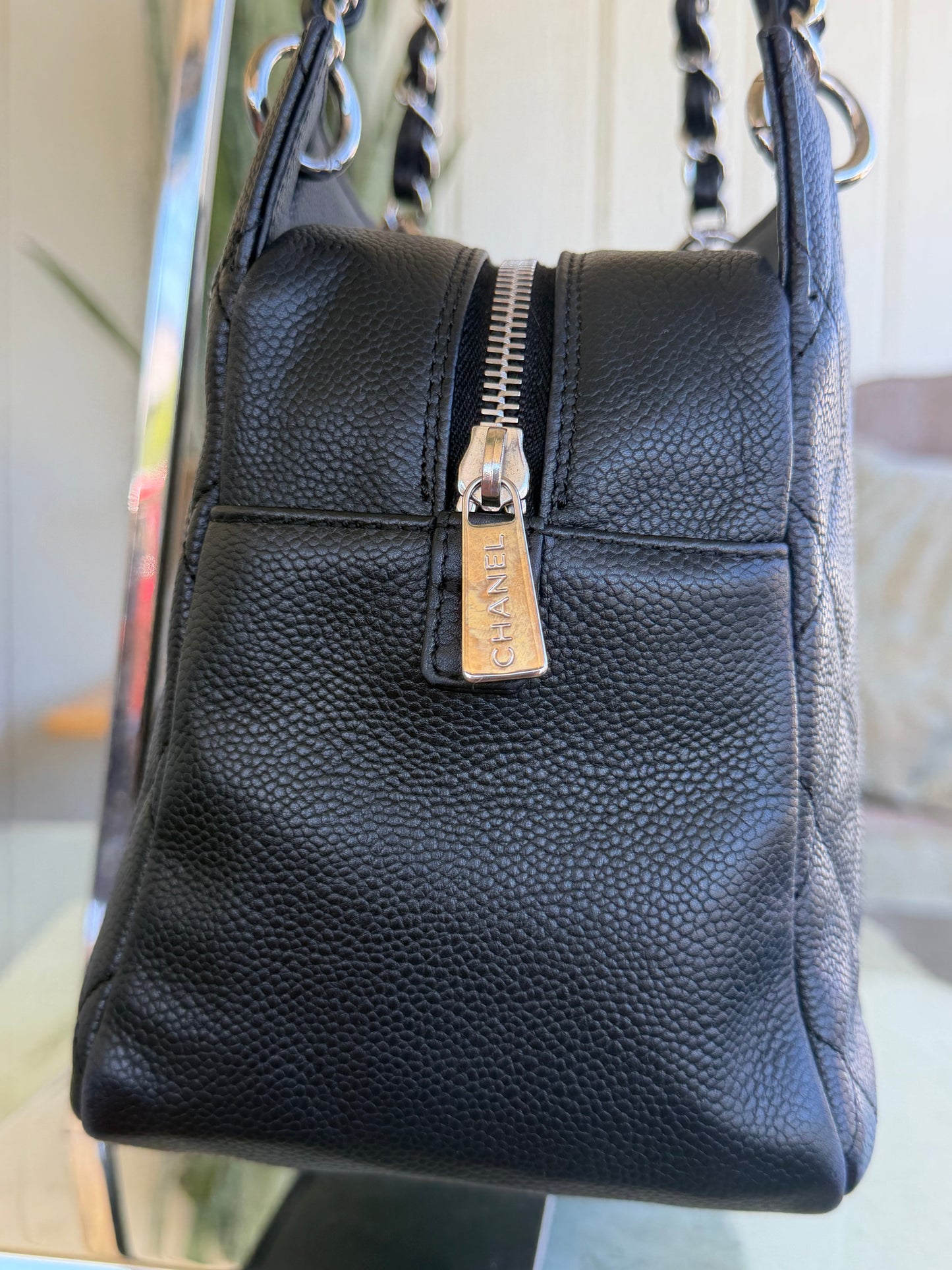 Chanel CC Petite Shopper Tote