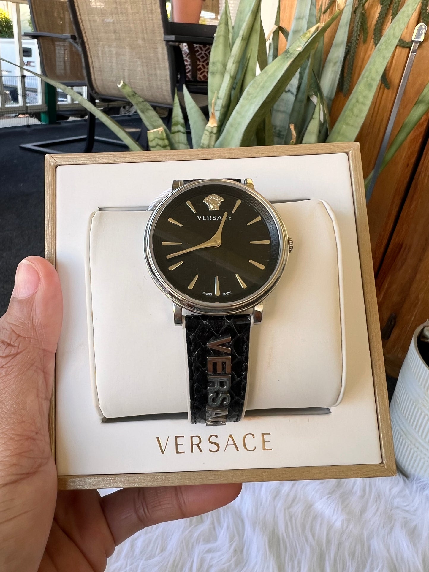 Versace V-Circle Logomania Edition