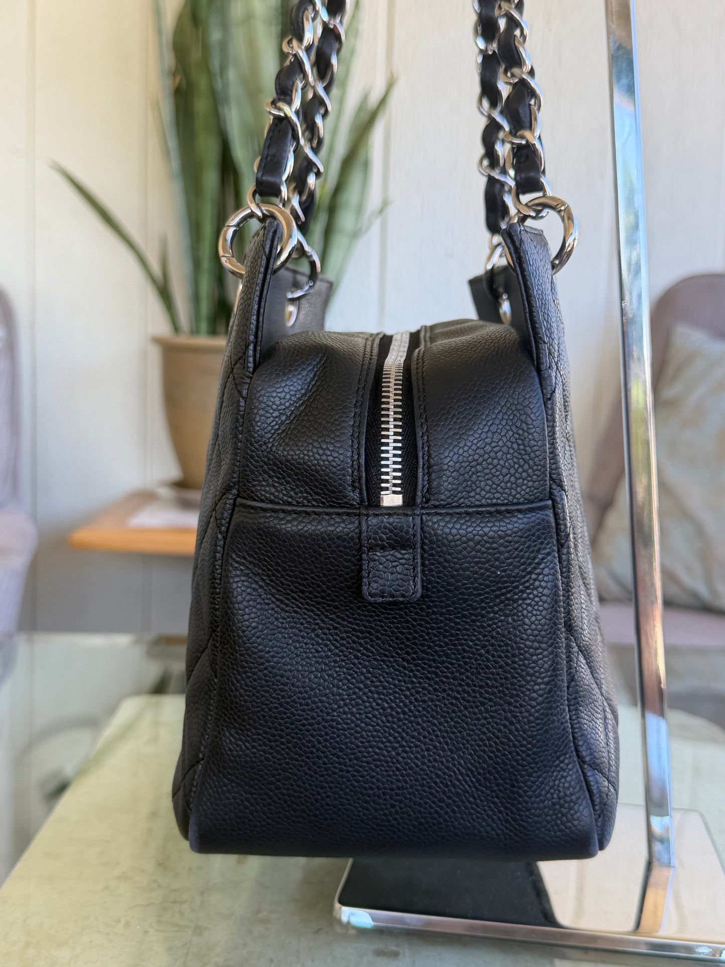 Chanel CC Petite Shopper Tote