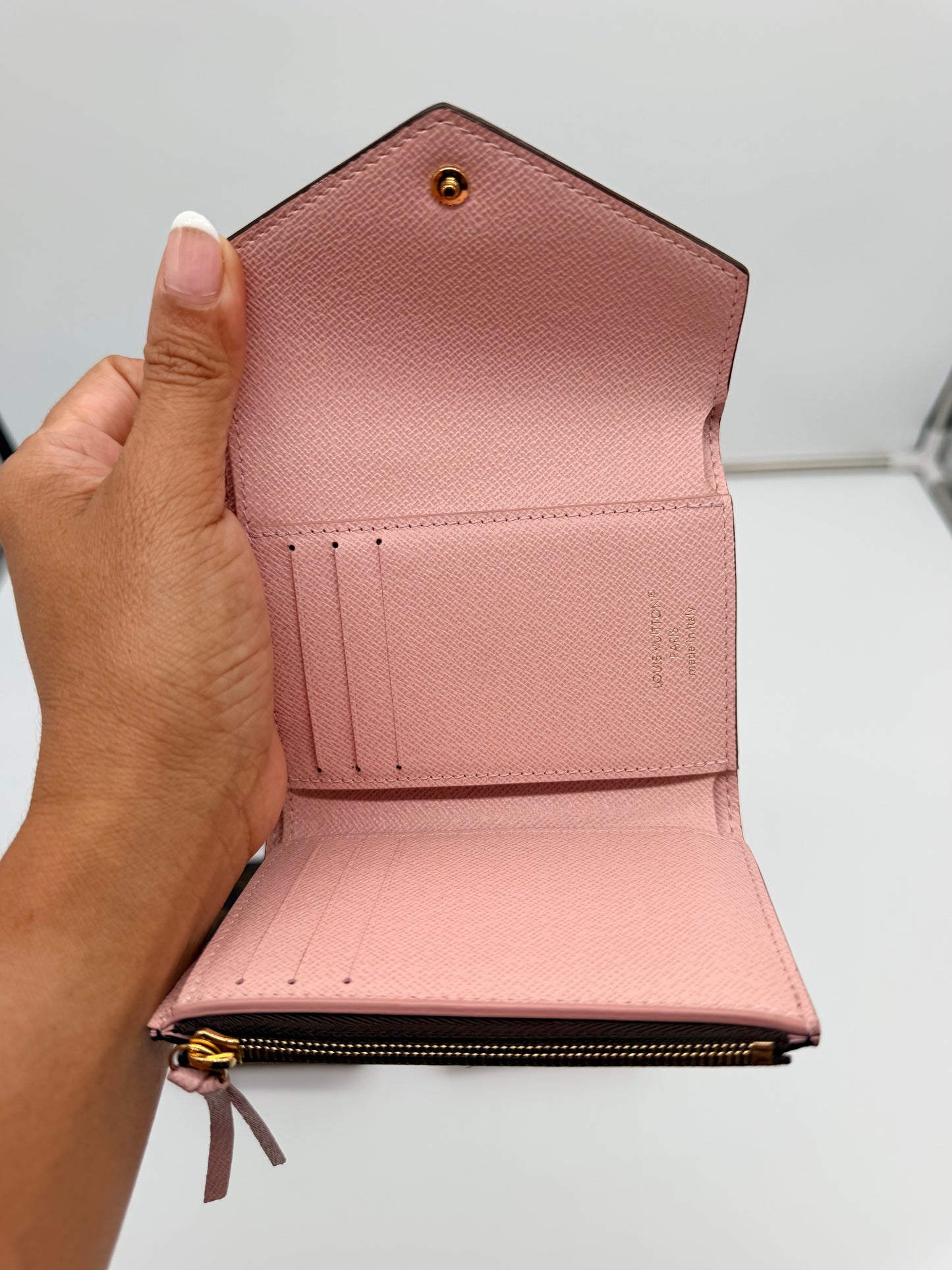 Louis Vuitton Victorine wallet