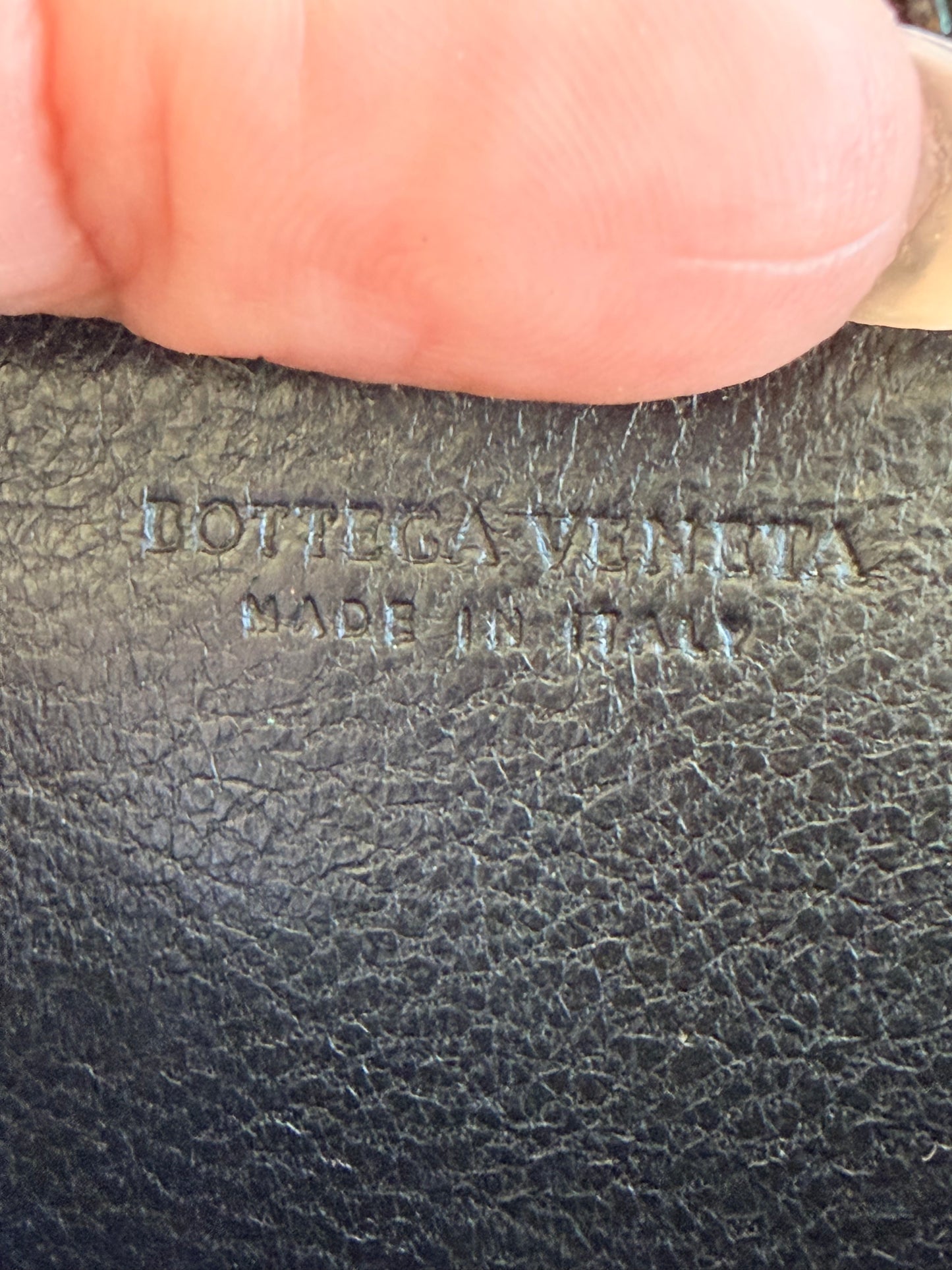 Bottega Veneta Zippy card holder