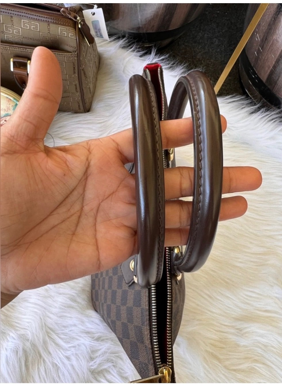 Louis Vuitton Saleya PM