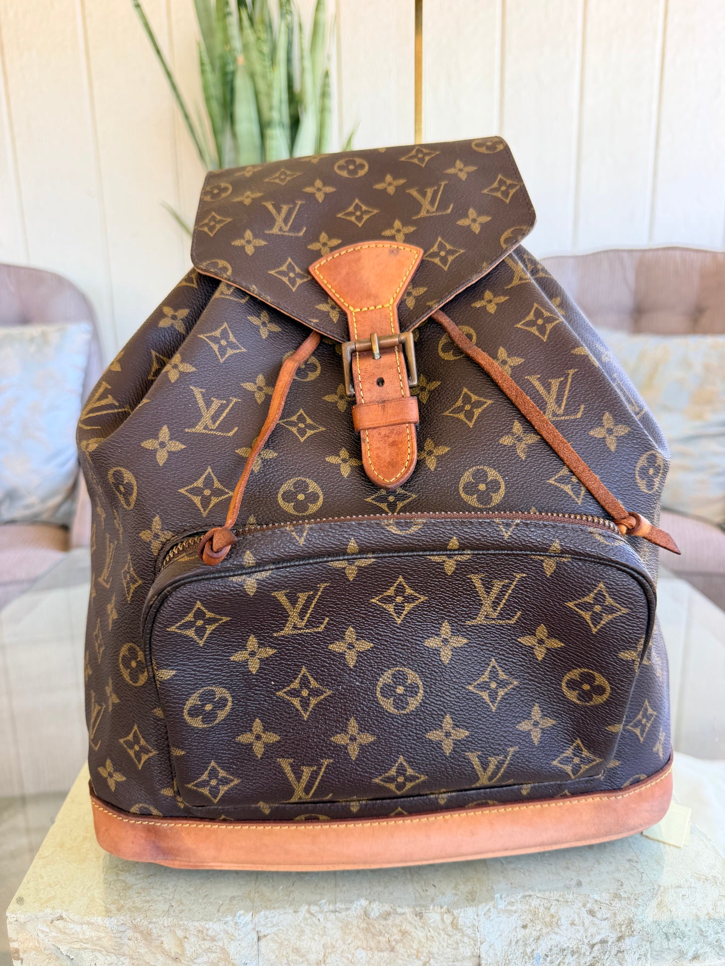 Louis Vuitton Montsouris GM