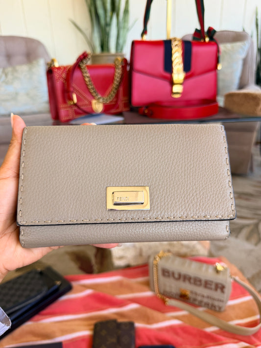 Fendi Selleria Peekaboo long wallet in Grey