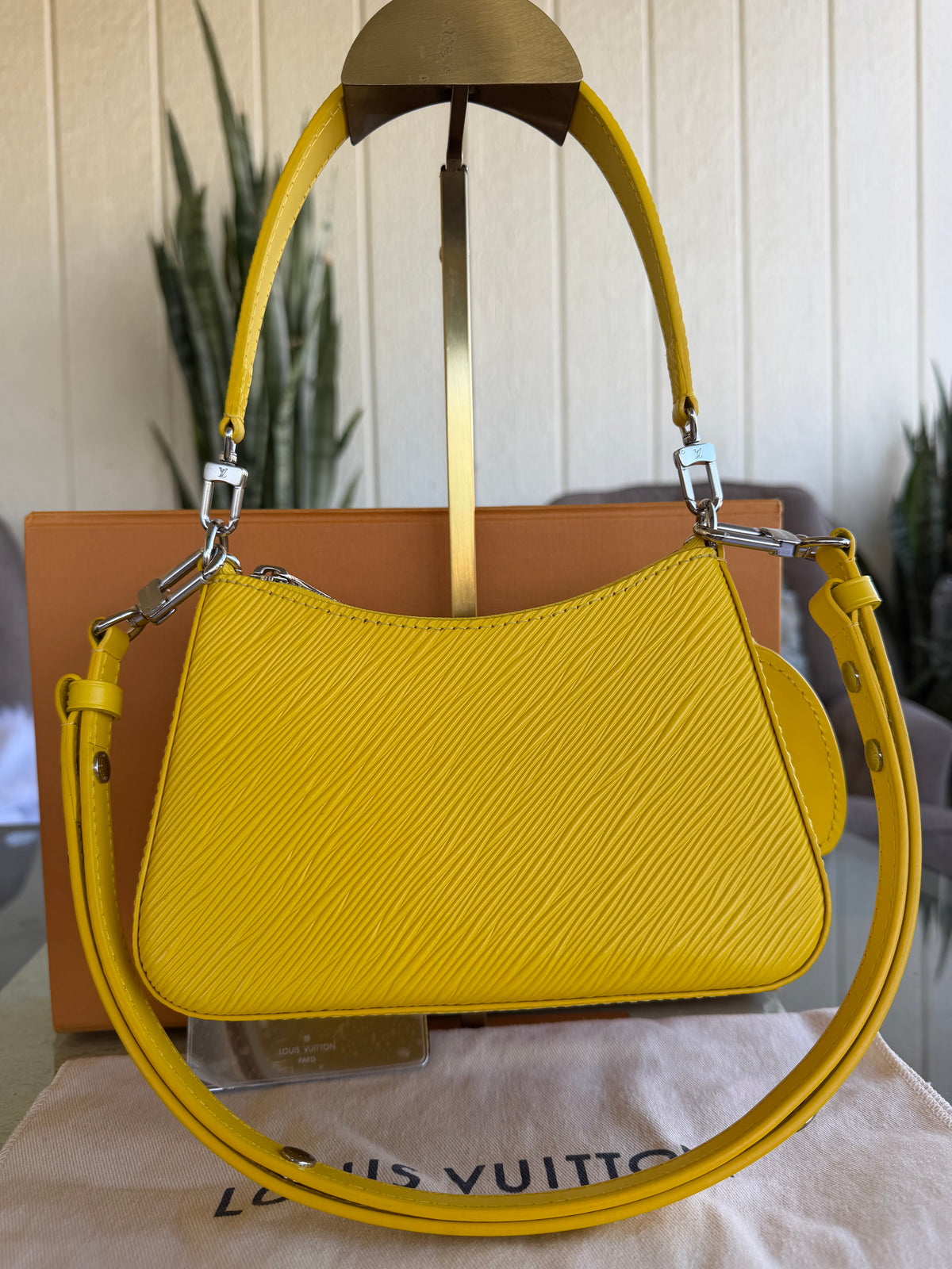 New in Box Louis Vuitton Yayoi Kusama Yellow Marellini Yellow Pumpkin Dot Bag