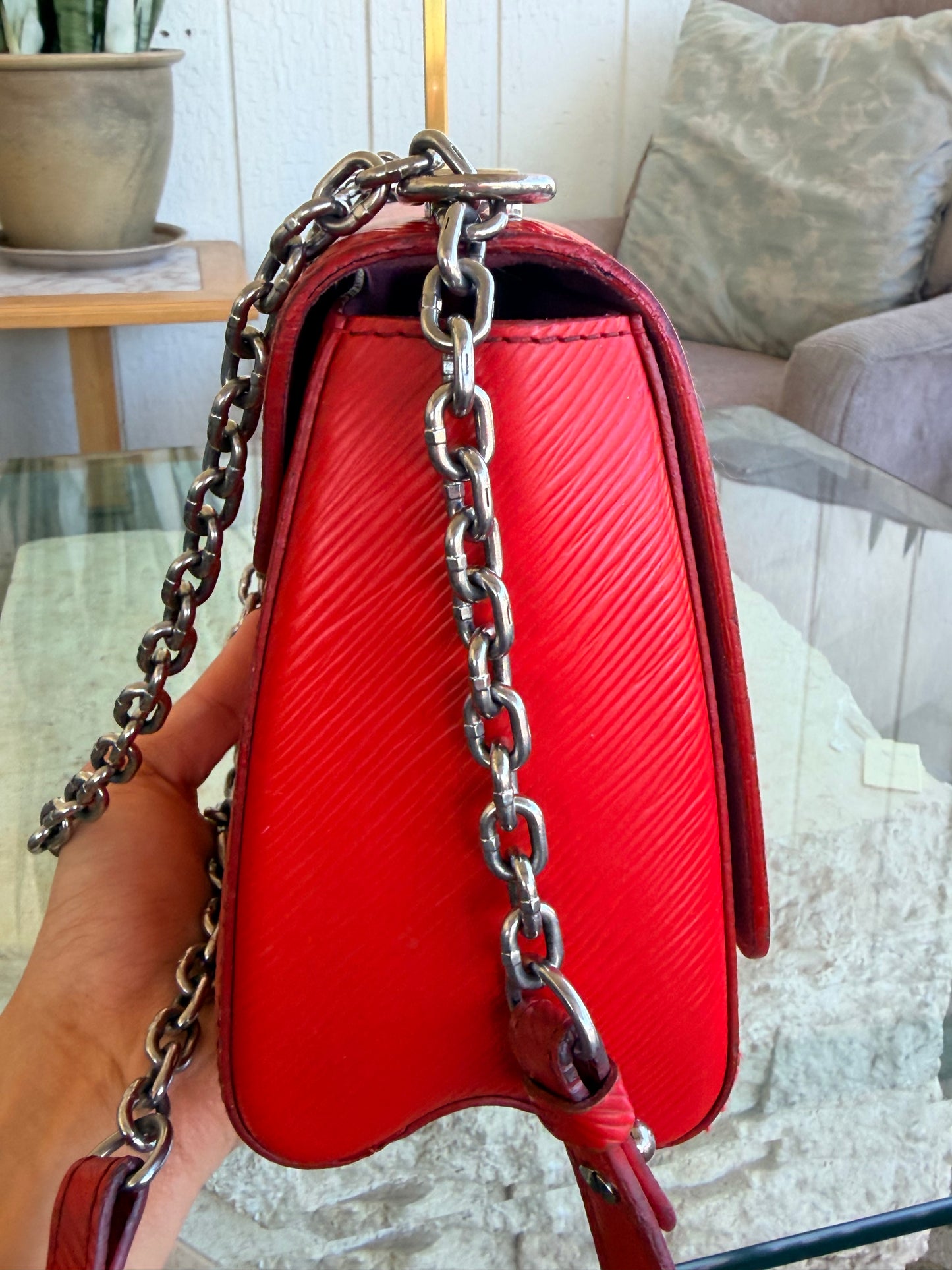 Louis Vuitton Twist Epi MM