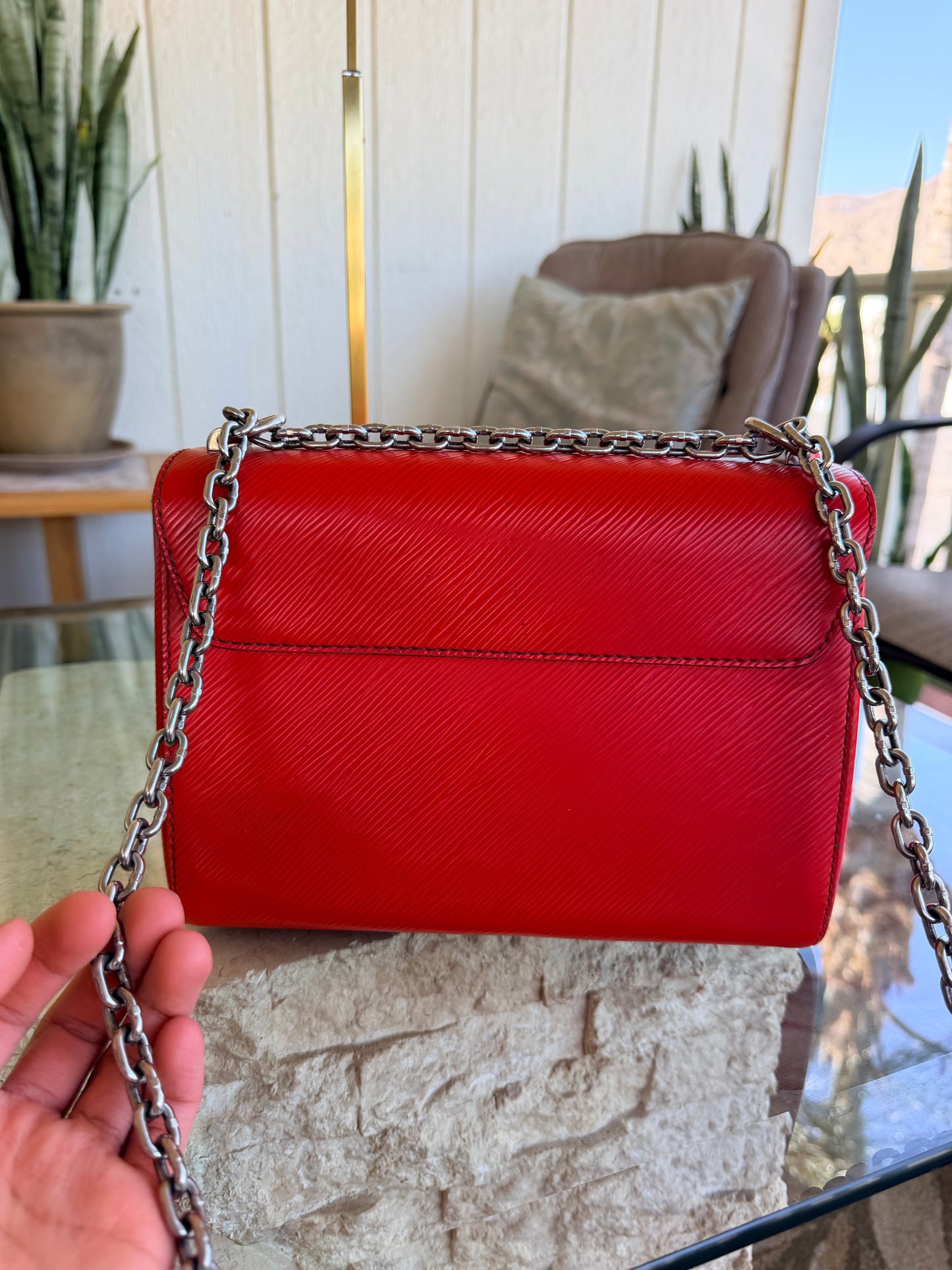 Louis Vuitton Twist Epi MM