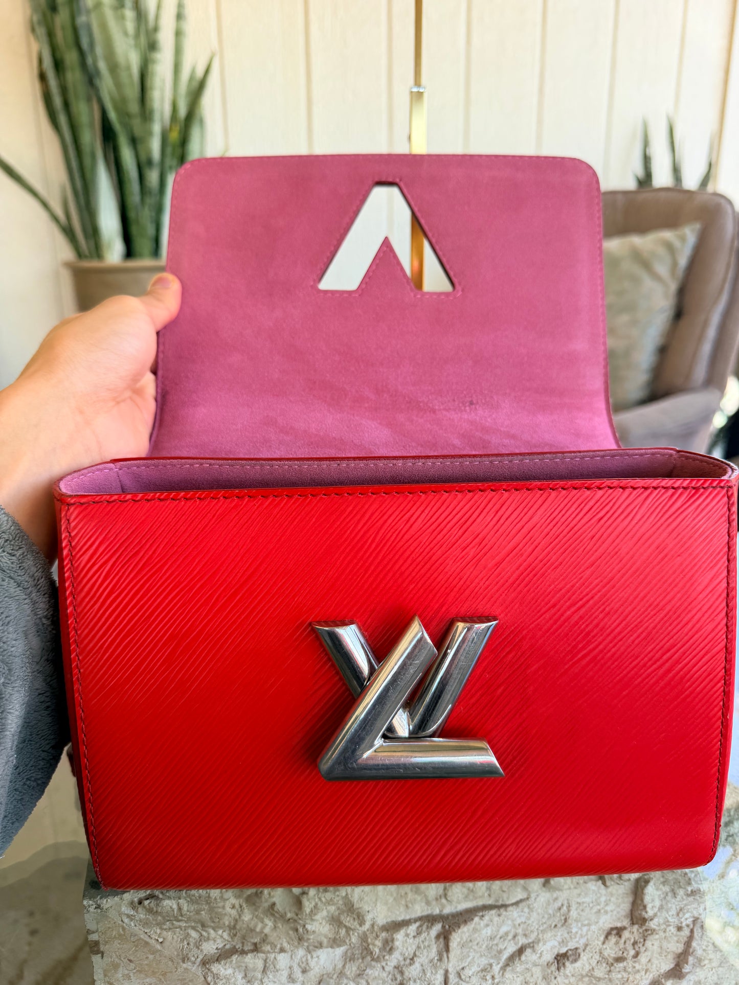 Louis Vuitton Twist Epi MM